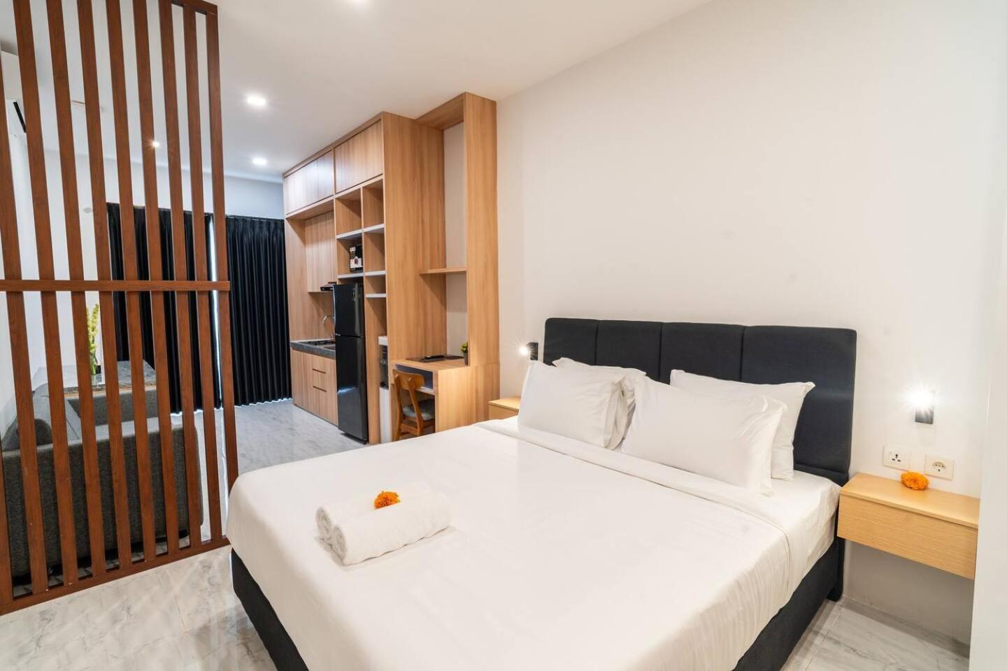 Alyxia 1 Bedroom Apartment In Central Seminyak Exterior photo